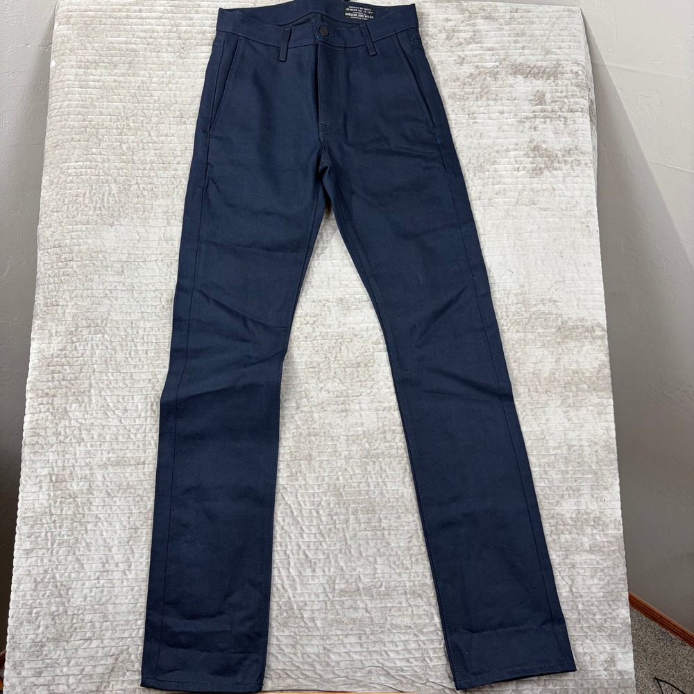Imogene and Willie Barton Slim Straight Navy Chino Pants Mens 29 Selvedge Detail
